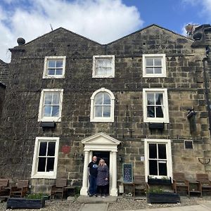 Talbot House Bed & Breakfast And Tearoom